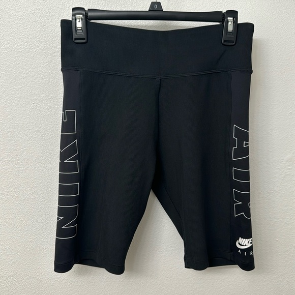 Nike medium biker shorts - ribbed black - Picture 1 of 4
